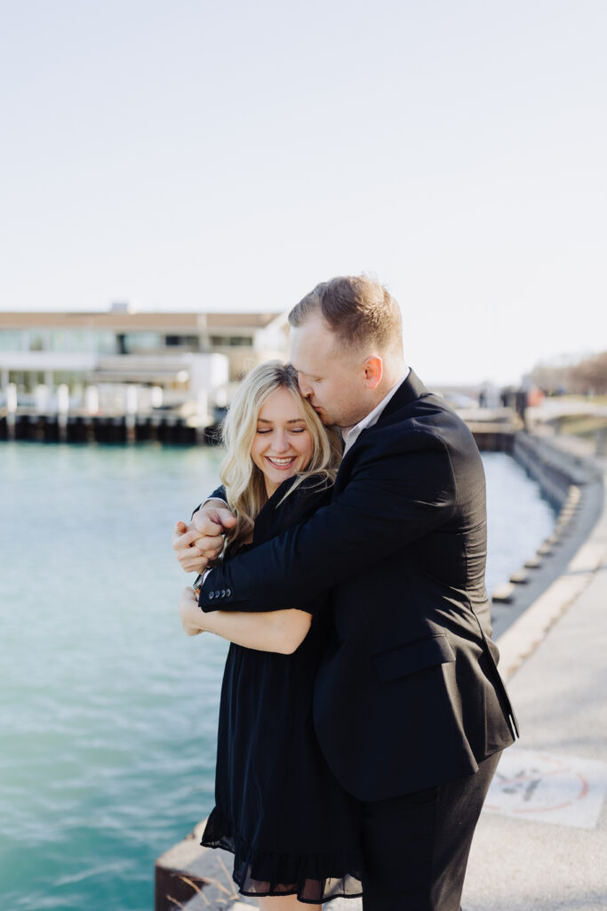 chicago lakefront photos, chicago lakefront engagement photos, engagement photographer, engagement photographer