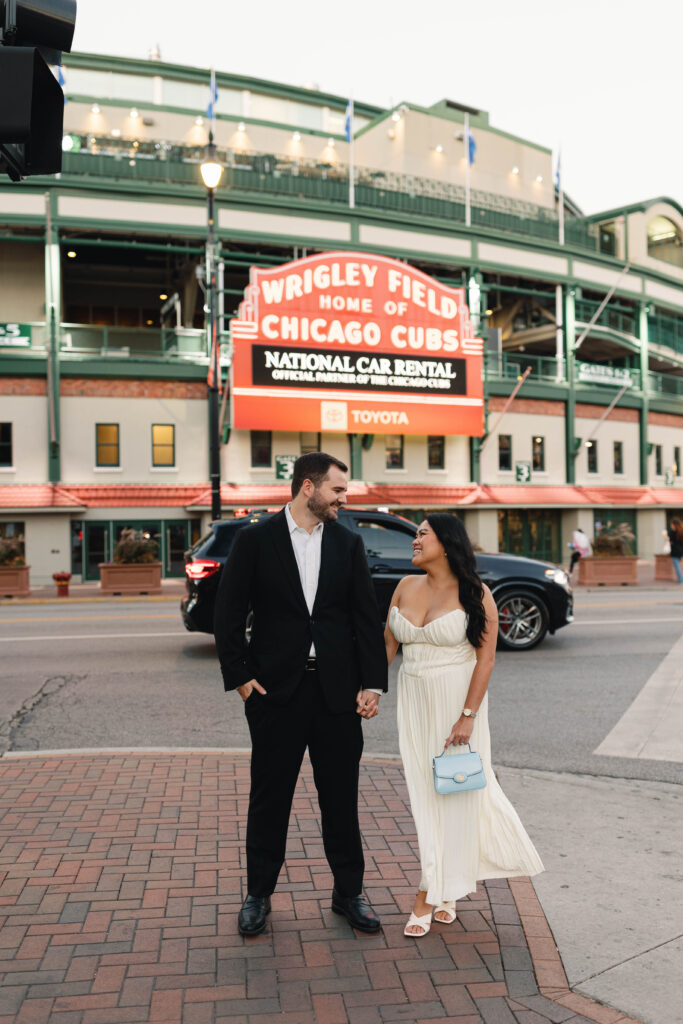 chicago wedding week photo coverage, wrigleyville couple photos, chicago photographer