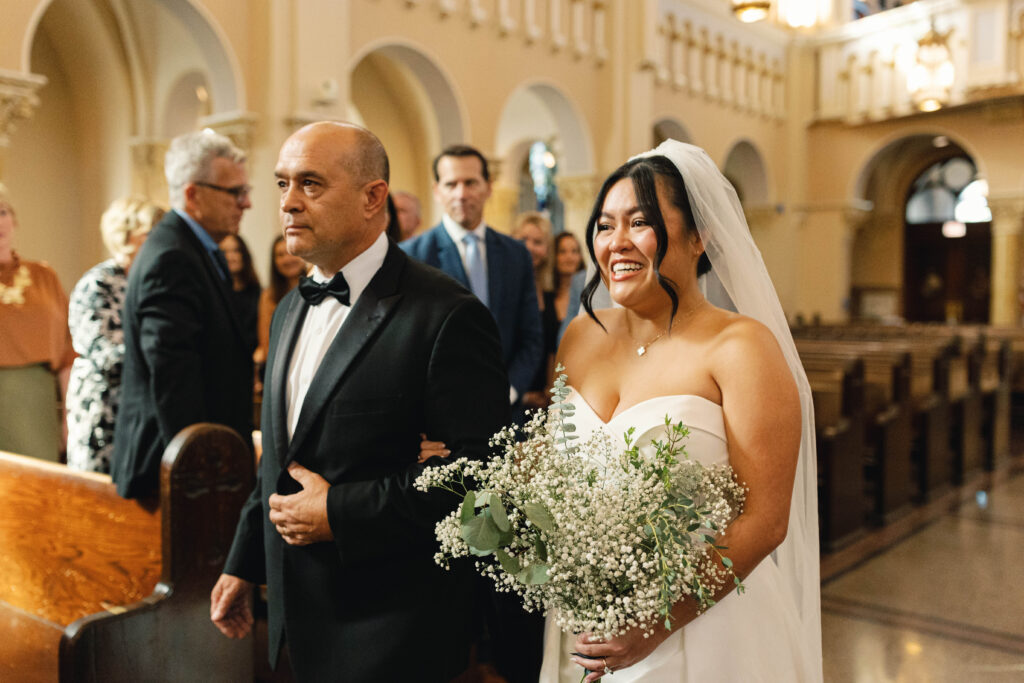 aisle look with bride and groom, aisle look, chicago bride, bride moment