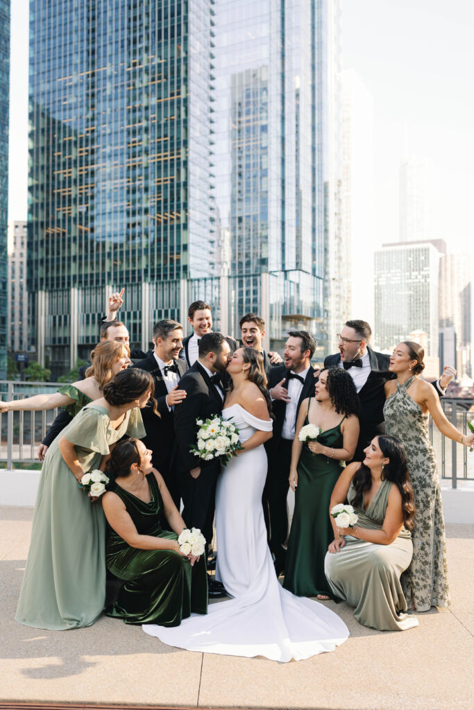 chicago wedding bridal party photos, chicago luxury weddings, chicago best weddings