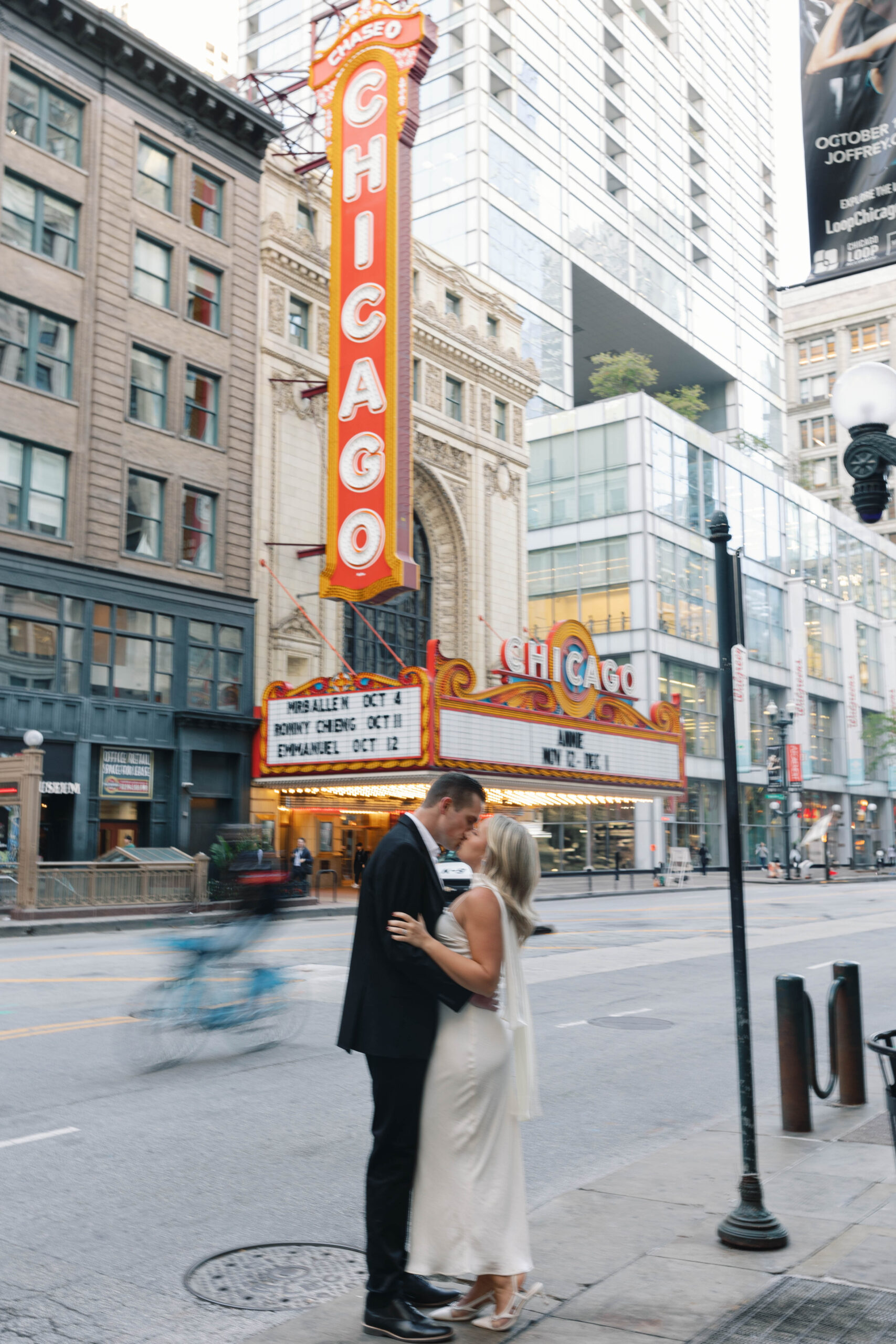 chicago engagement photos, chicago engaged, chicago engagement