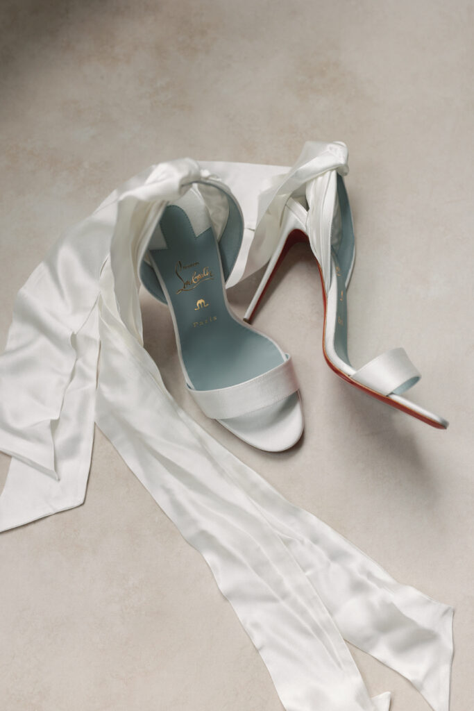 wedding day shoe, bridal shoes, wedding day bridal shoes, wedding day fashion, bridal shoe
